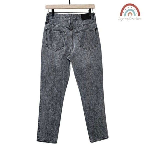 Madewell The Perfect Vintage Jean Connell Wash Ripped Edition Mom Jeans - Picture 3 of 13